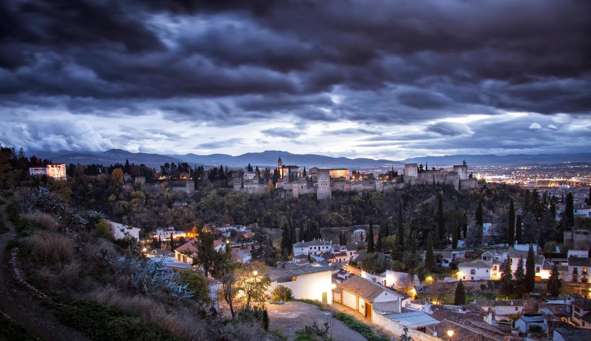 Acogedor Y Silencioso Duplex Albaicin, Cerca Del Mirador De San Nicolas غرناطة المظهر الخارجي الصورة